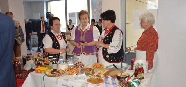 Stowarzyszenie Kulturalno-Oświatowe   Ziemia Limanowska  realizowało projekt Warsztaty Serowarskie  kultywujące dziedzictwo lokalne
