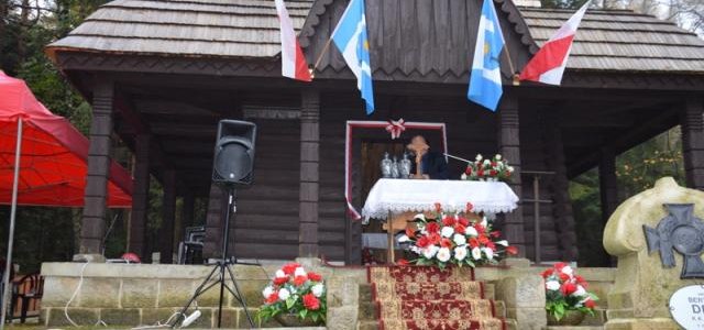 105 lat temu Polska powróciła na mapy świata jako kraj niepodległy. Jak co roku w Gminie Laskowa  uroczystości te obchodzone były na cmentarzu nr 357 w Kamionce Małej na wzgórzu Jastrząbka