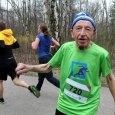 Najstarszy biegacz Edward Mucha - wystartował w Parkowej Koronie Biegów