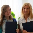 Uczennice z ZS nr 1 w Męcinie na Gali Stypendystów