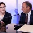 Platforma w kryzysie totalnym. Nawet nowe hasło wzięli od... PiS