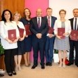 Powierzenie stanowisk dyrektorom szkół