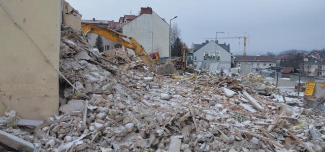 W dniu 1 lutego  2026 r. odbył się spacer historyczny po fakcie zburzenia Pałacyku pod Pszczółką.