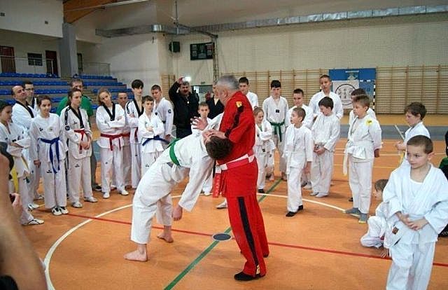Jukoshin_-_Lacko